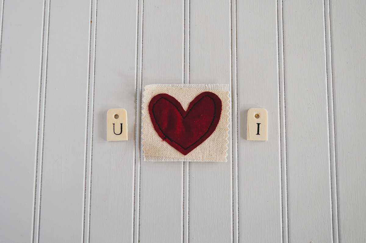 heart red heart patch brown