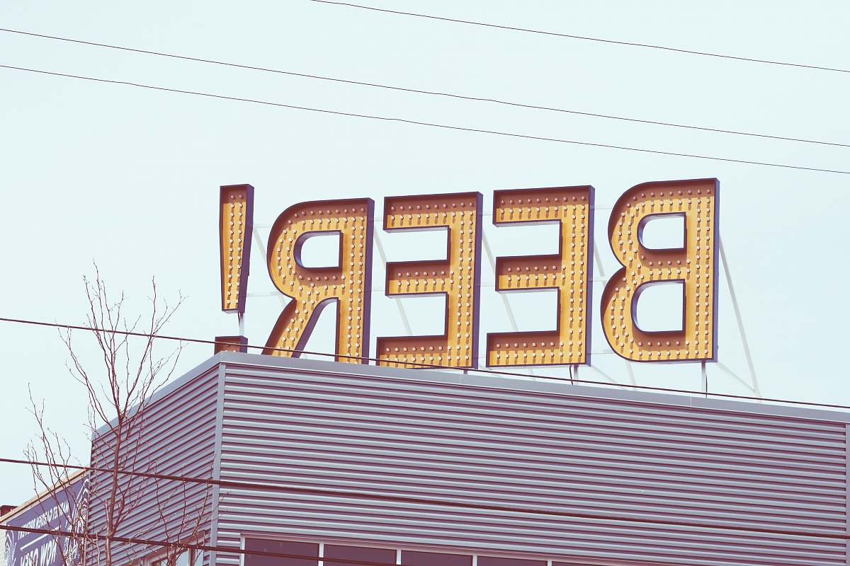text BEER! storage signage beer