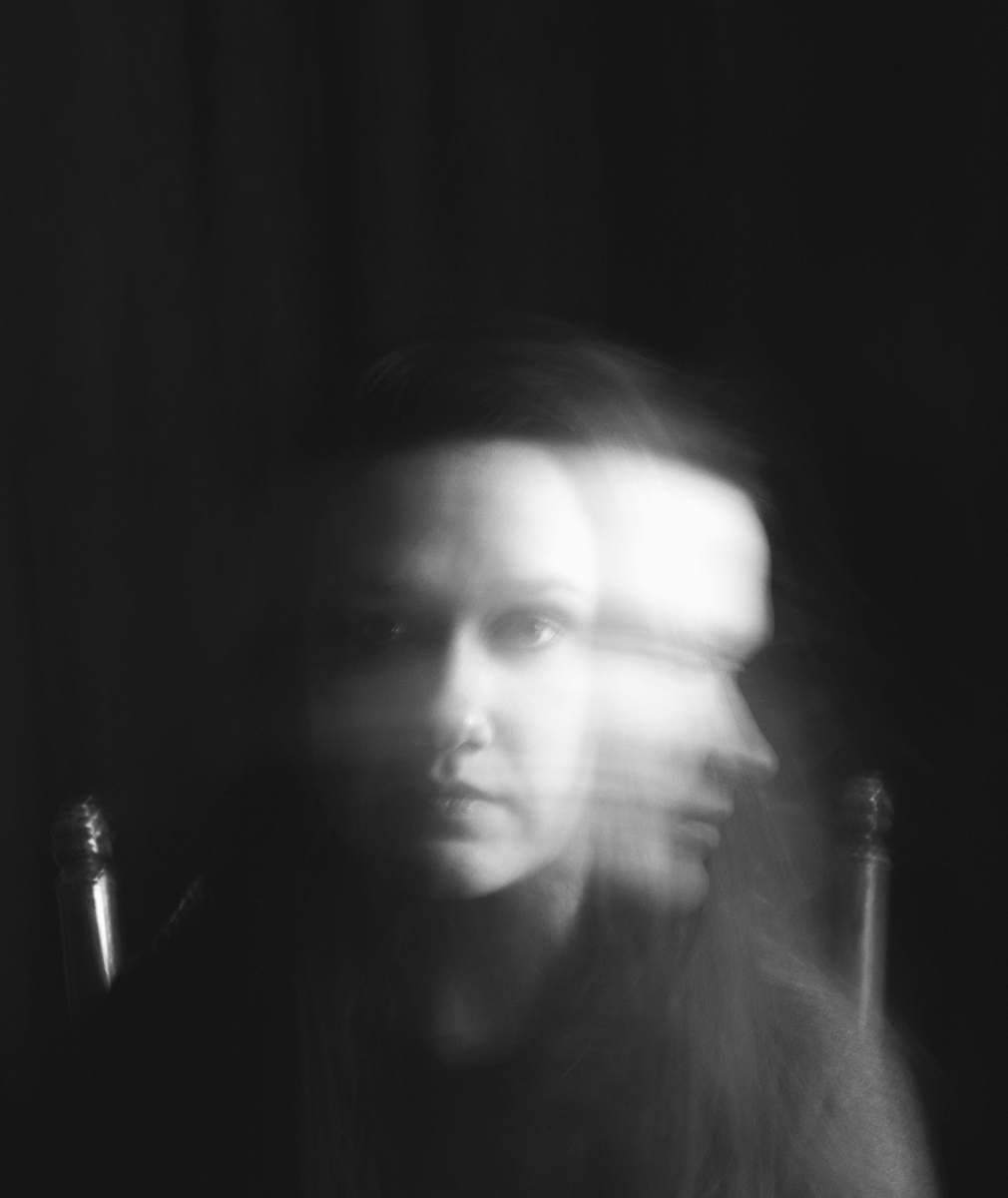 human shade photo of woman black-and-white