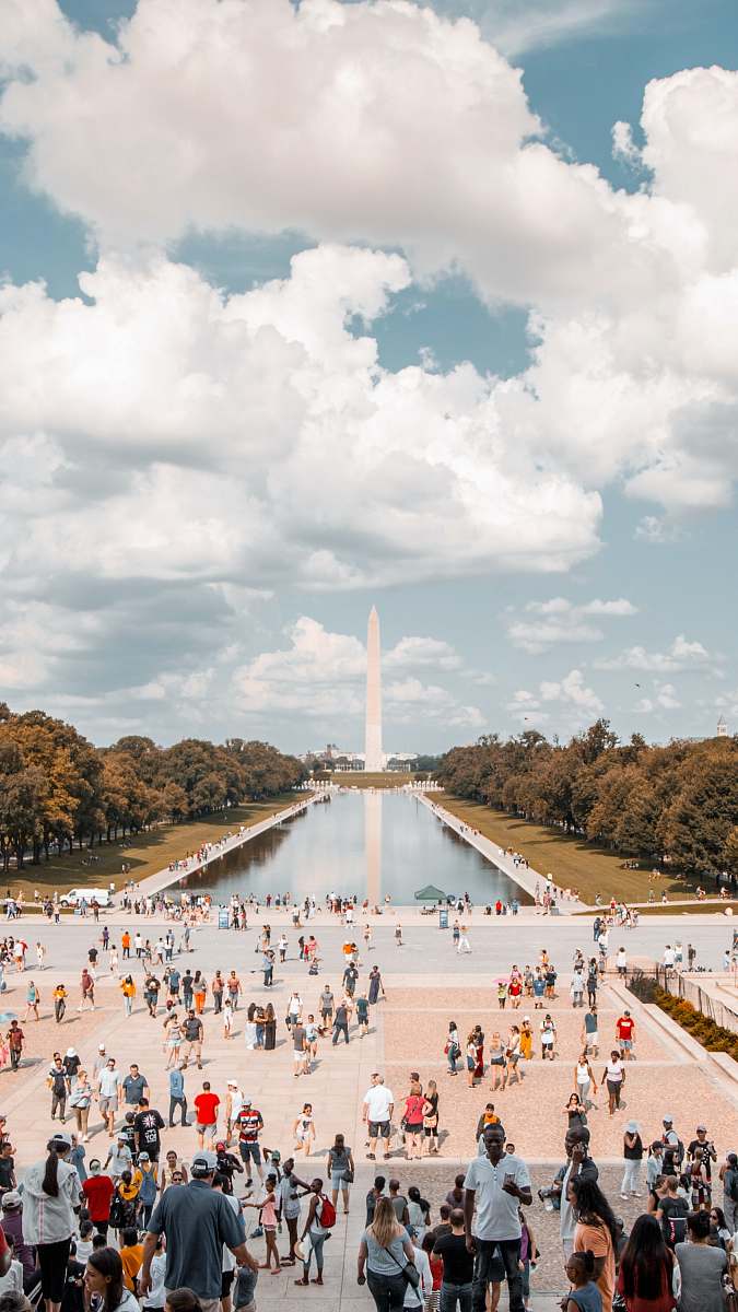 ocean Washington Monument crowd