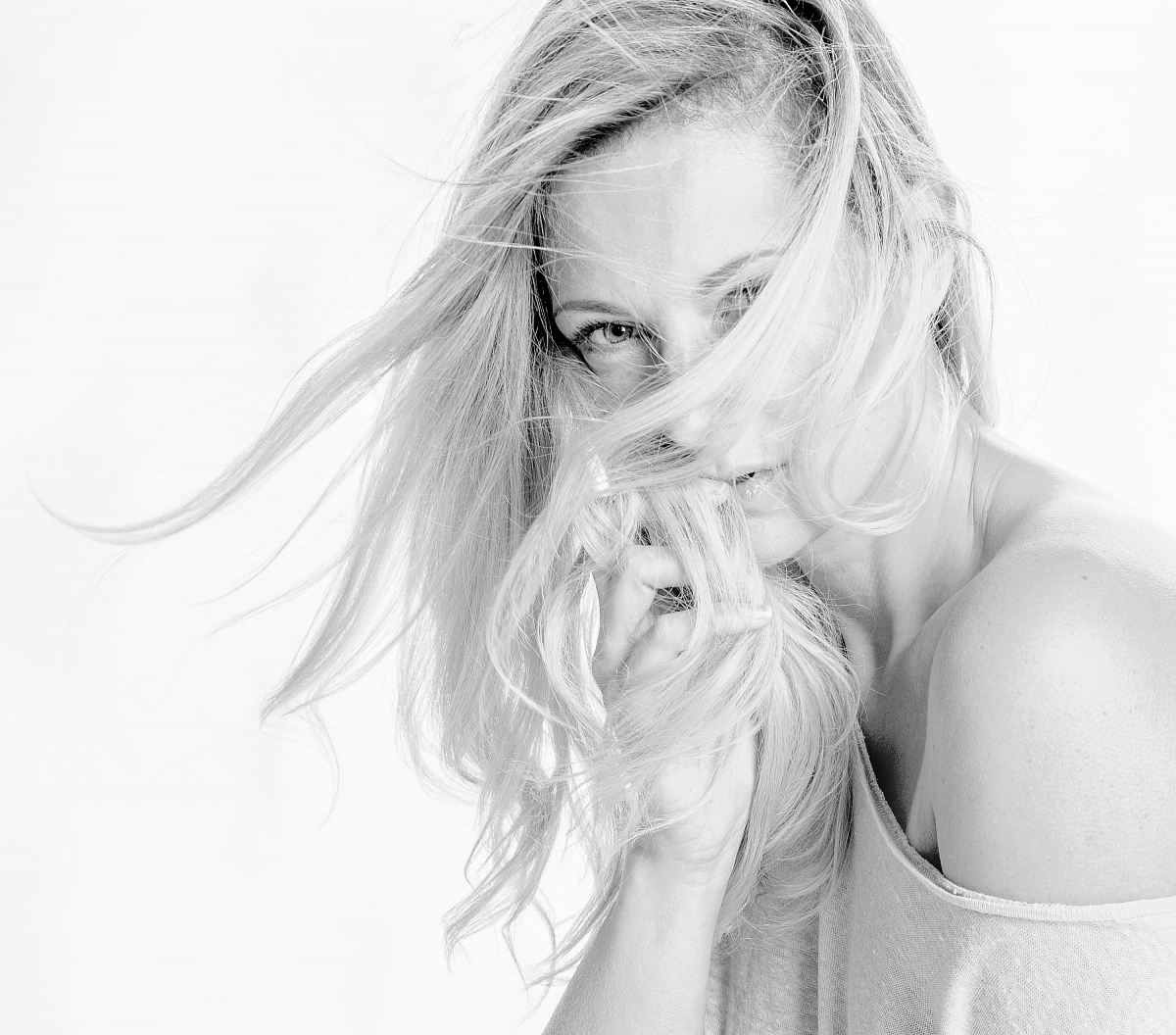 woman with white shirt