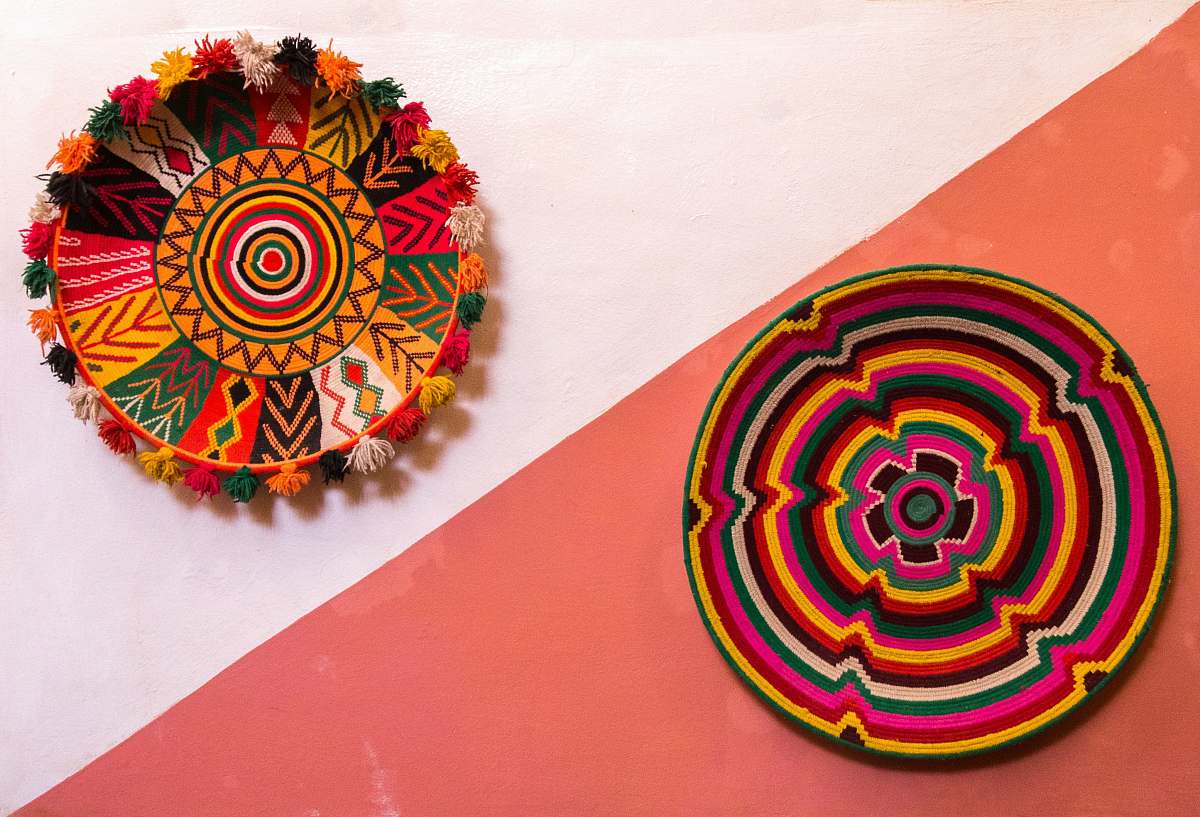 graphics two decorative plates spiral