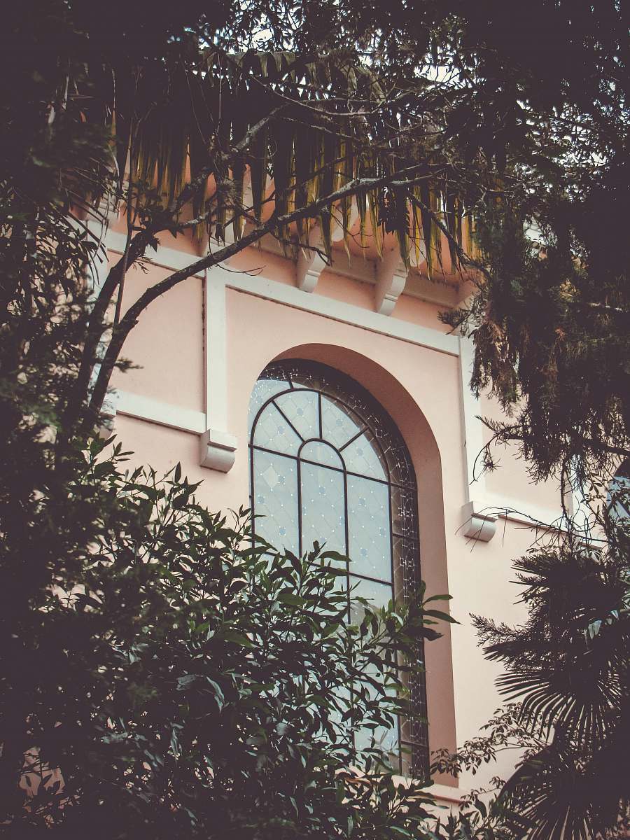 building white and brown concrete building palace cassino