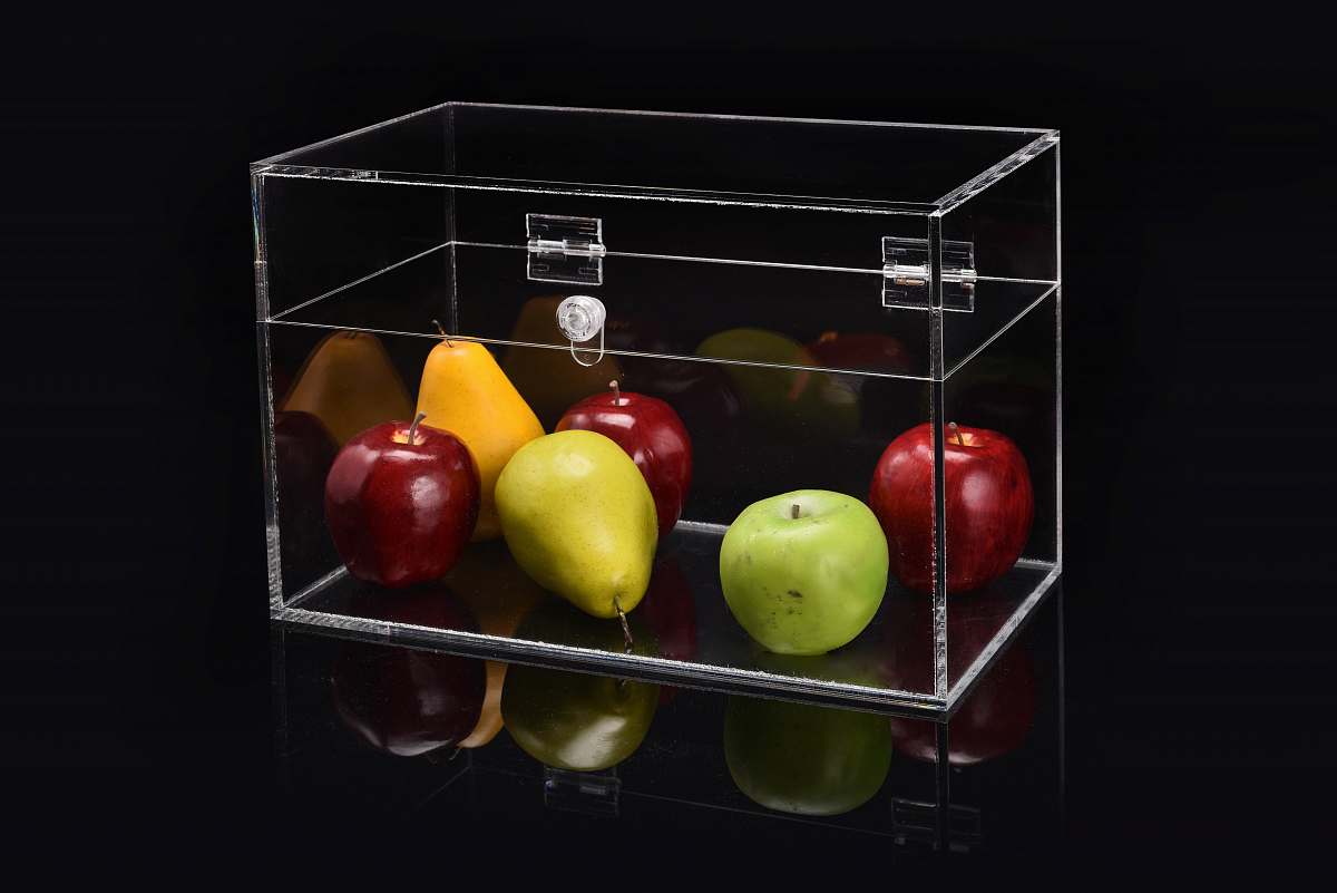 apple apple and pear in clear glass display flora