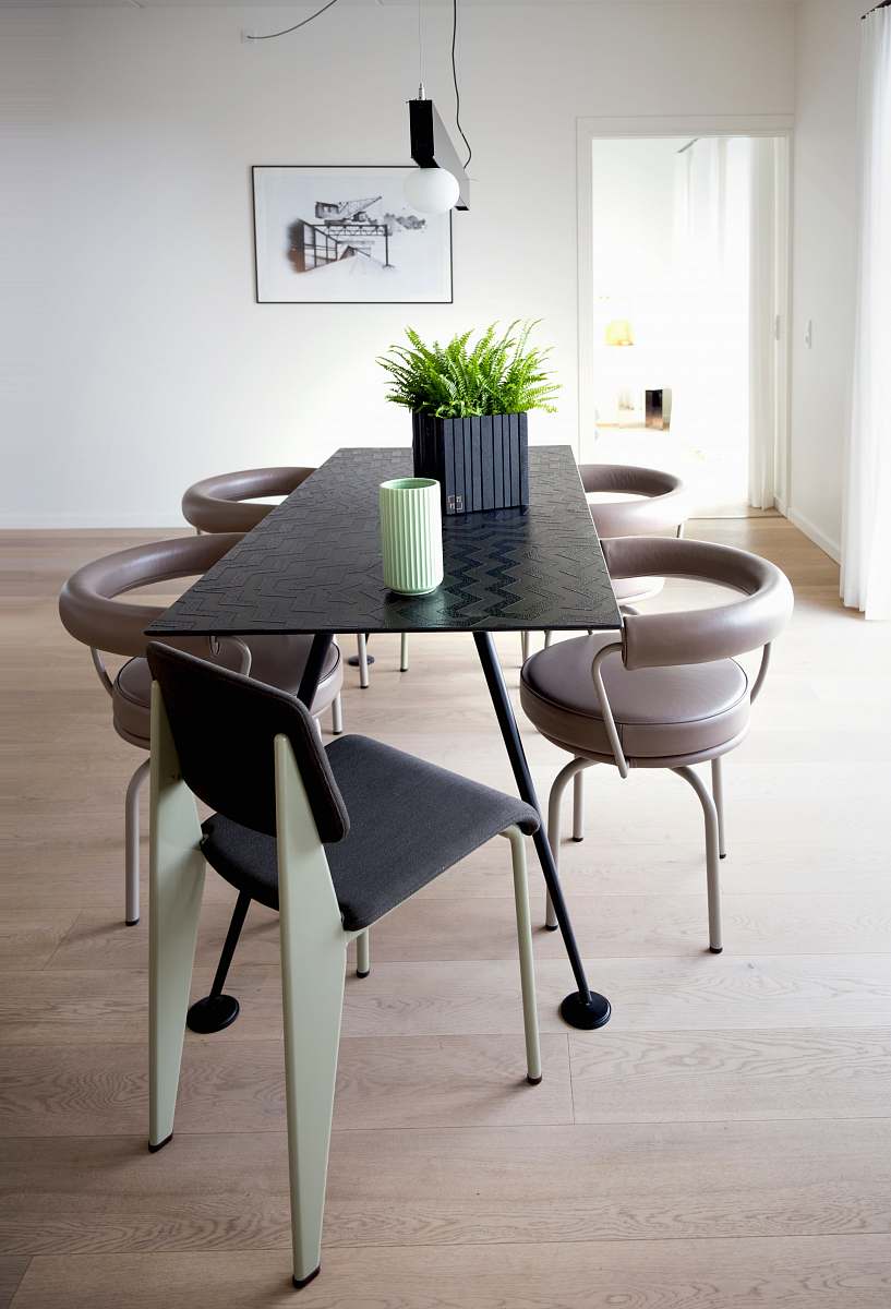 table leaf plant on dining table dining table
