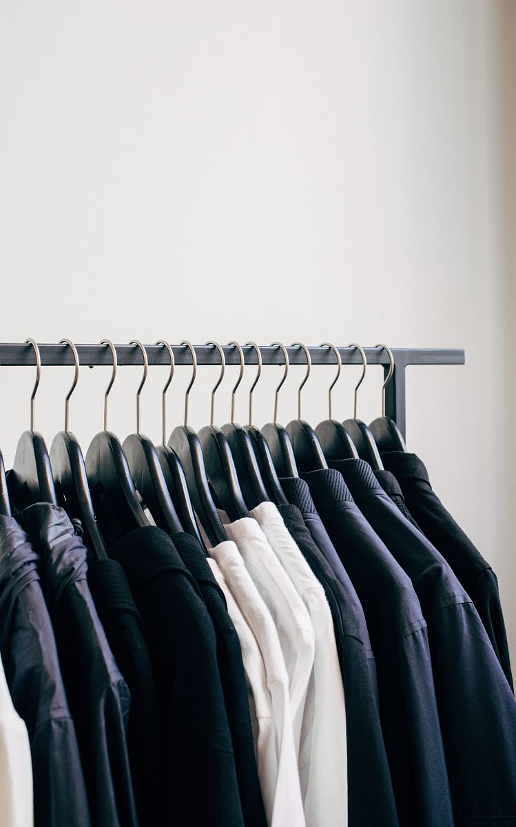 hanger of cloth lot