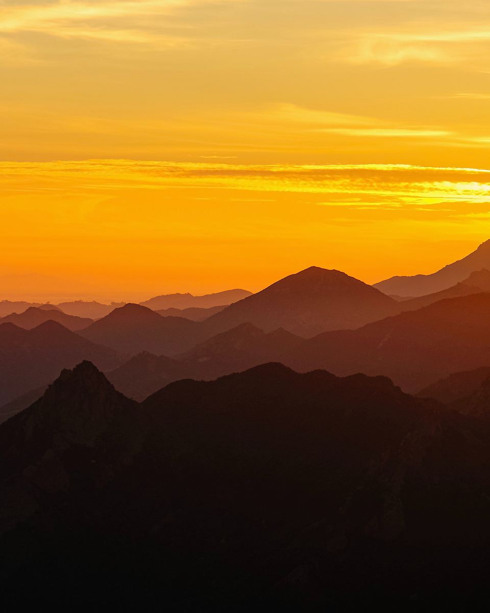 silhouette of mountains