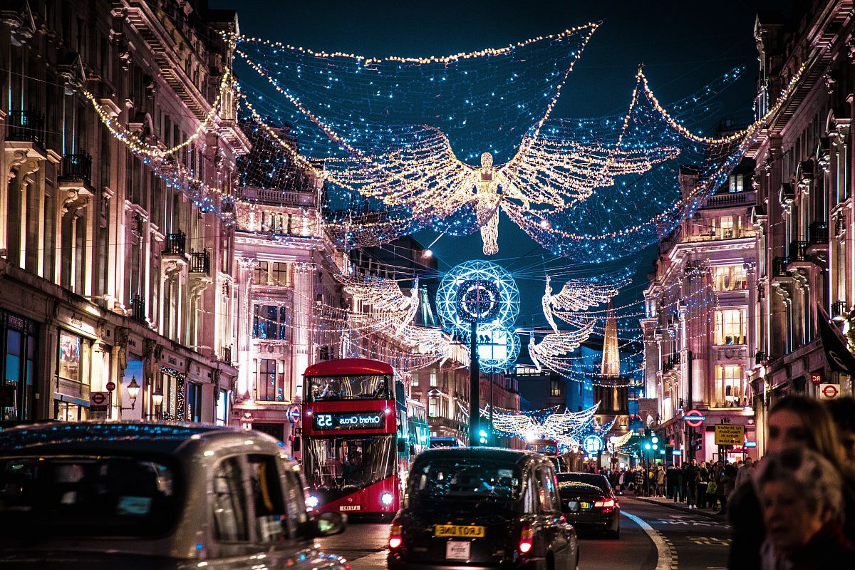 angel topiary lights