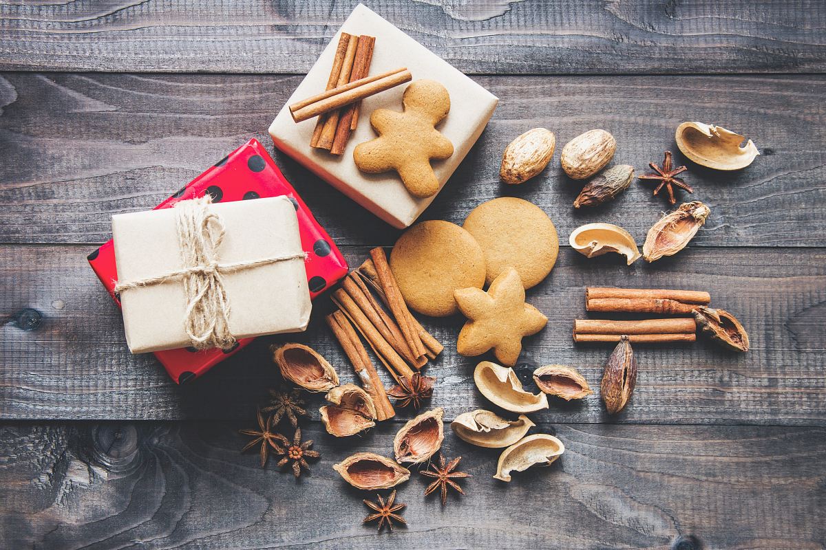 flat lay photography of cookies