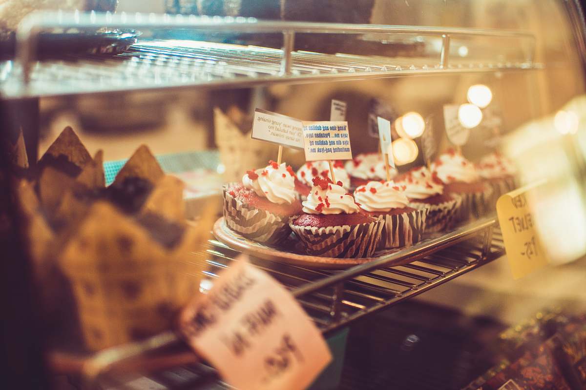 shop cupcakes inside freezer cake