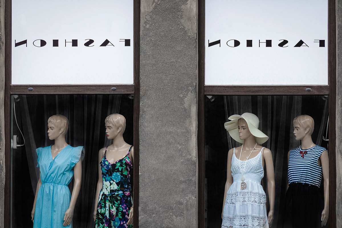 clothing four women's assorted dresses apparel