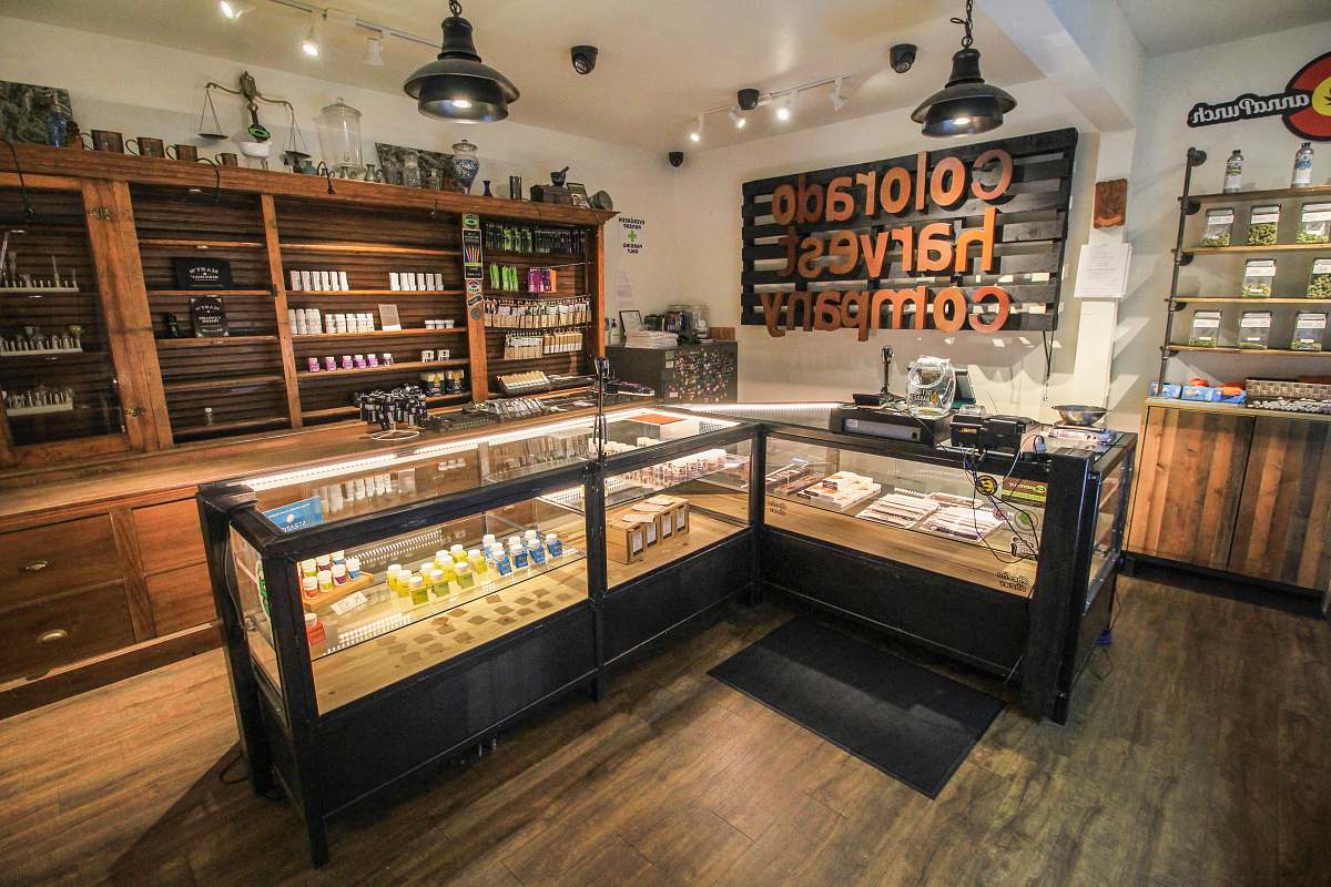 bakery Colorado Harvest company building enterior counter