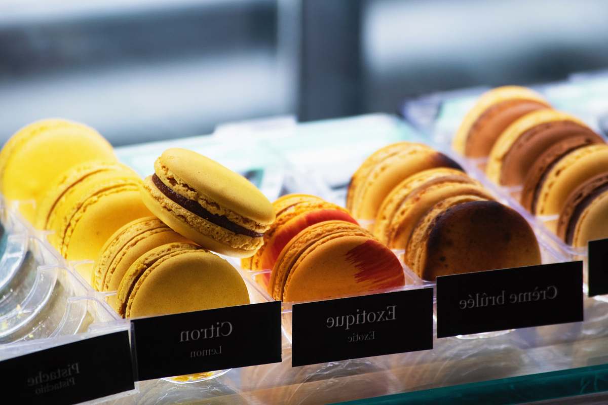 bakery macaroons food