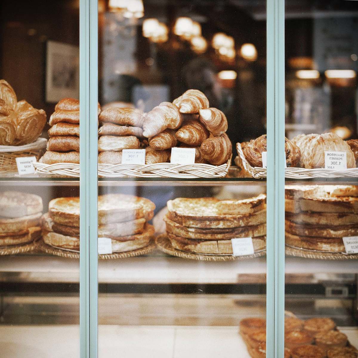 bakery pantry display counter food