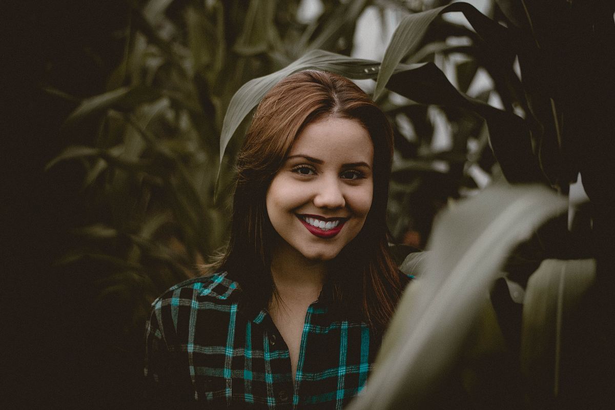 woman in the corn field