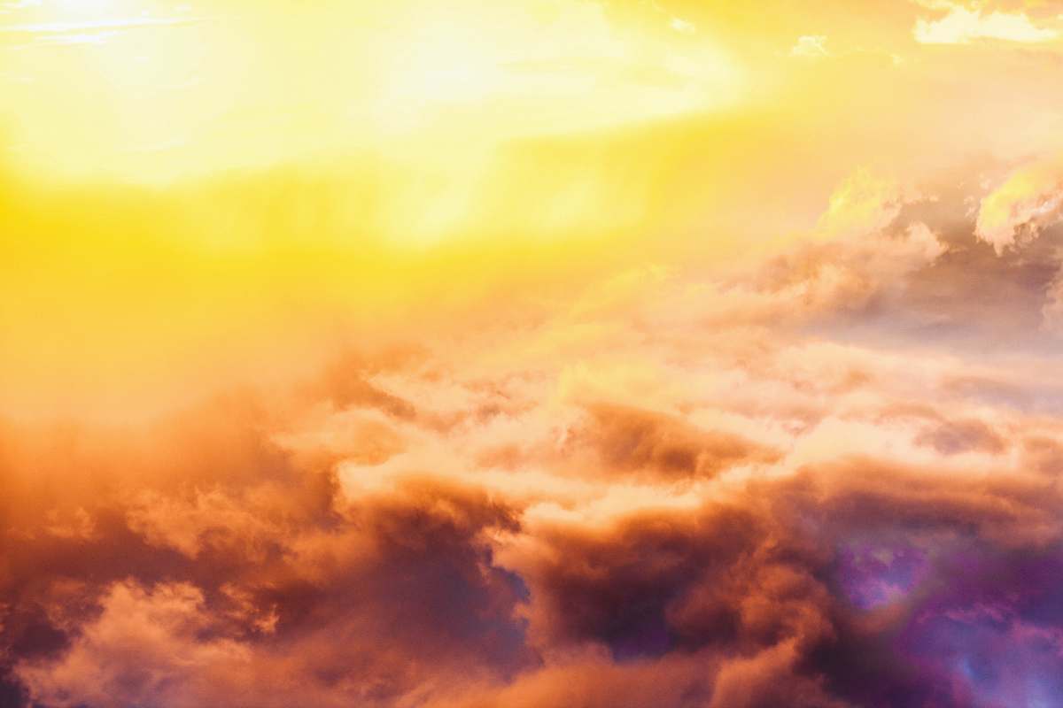 nature brown and gray skies in golden hour background cloud