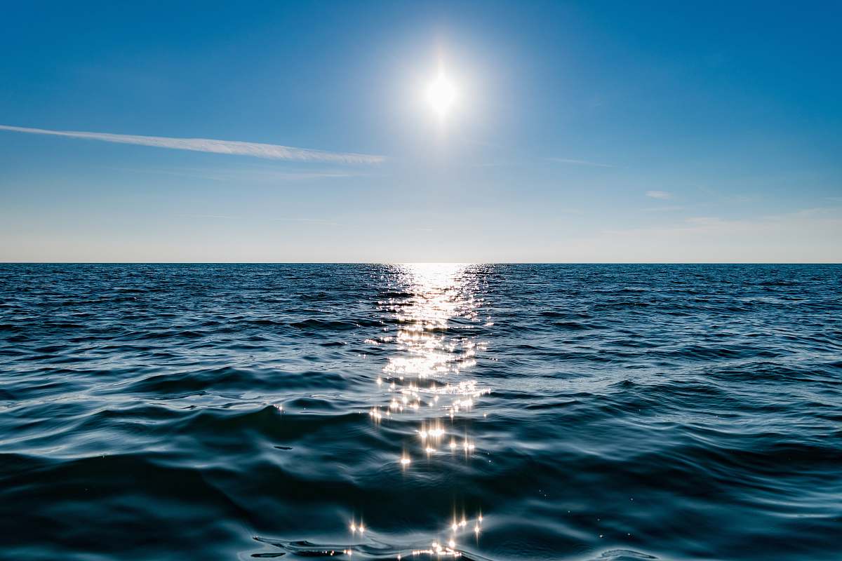 ocean photo of sea during daytime sea