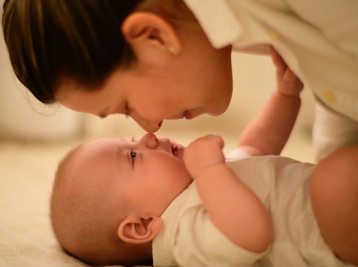 person mom and child photo newborn