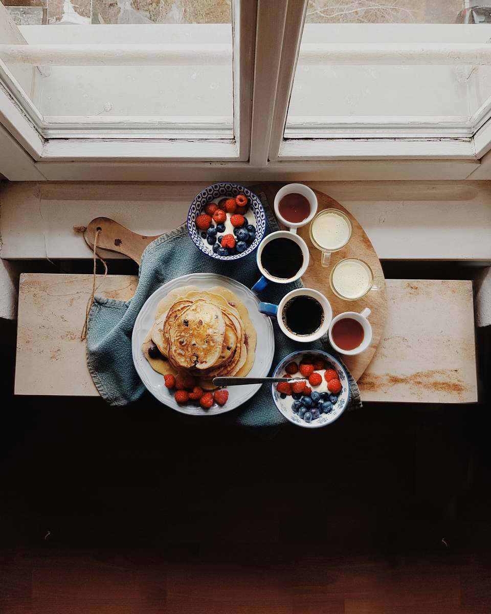 meal flatbread served on white plate breakfast