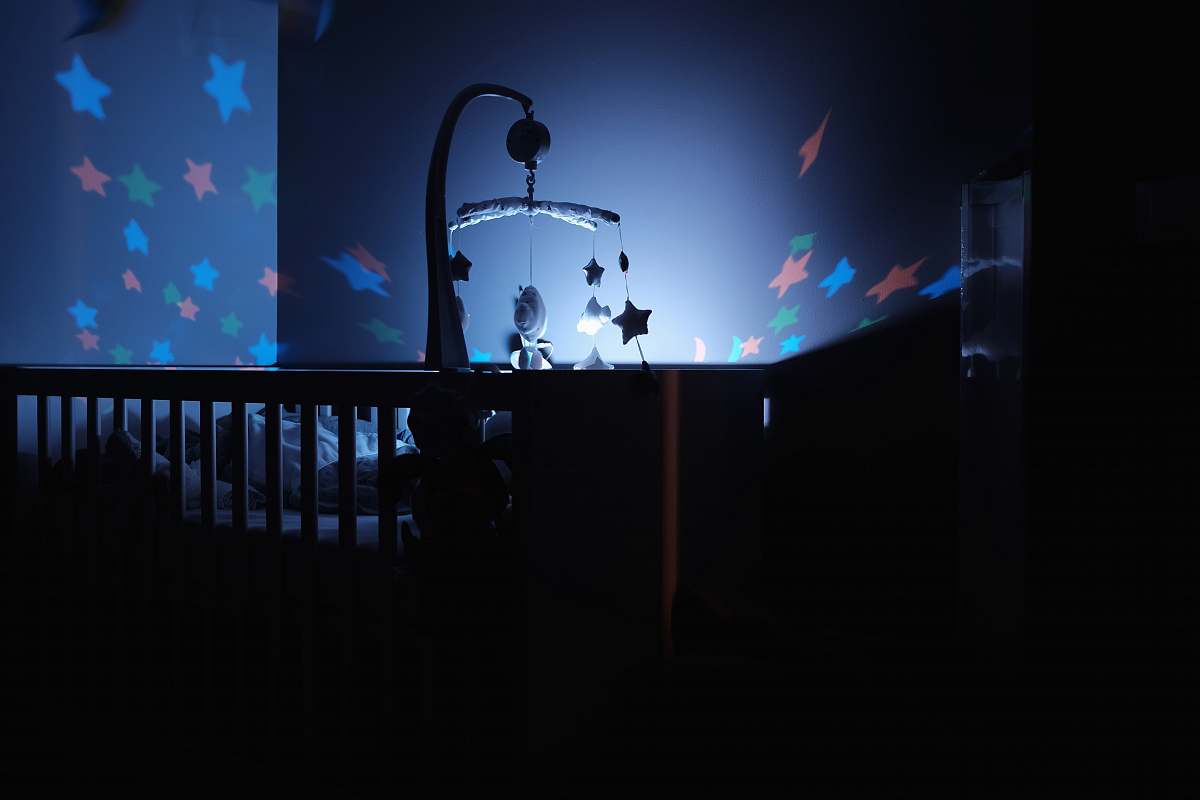 cot baby's black wooden crib with LED crib mobile crib