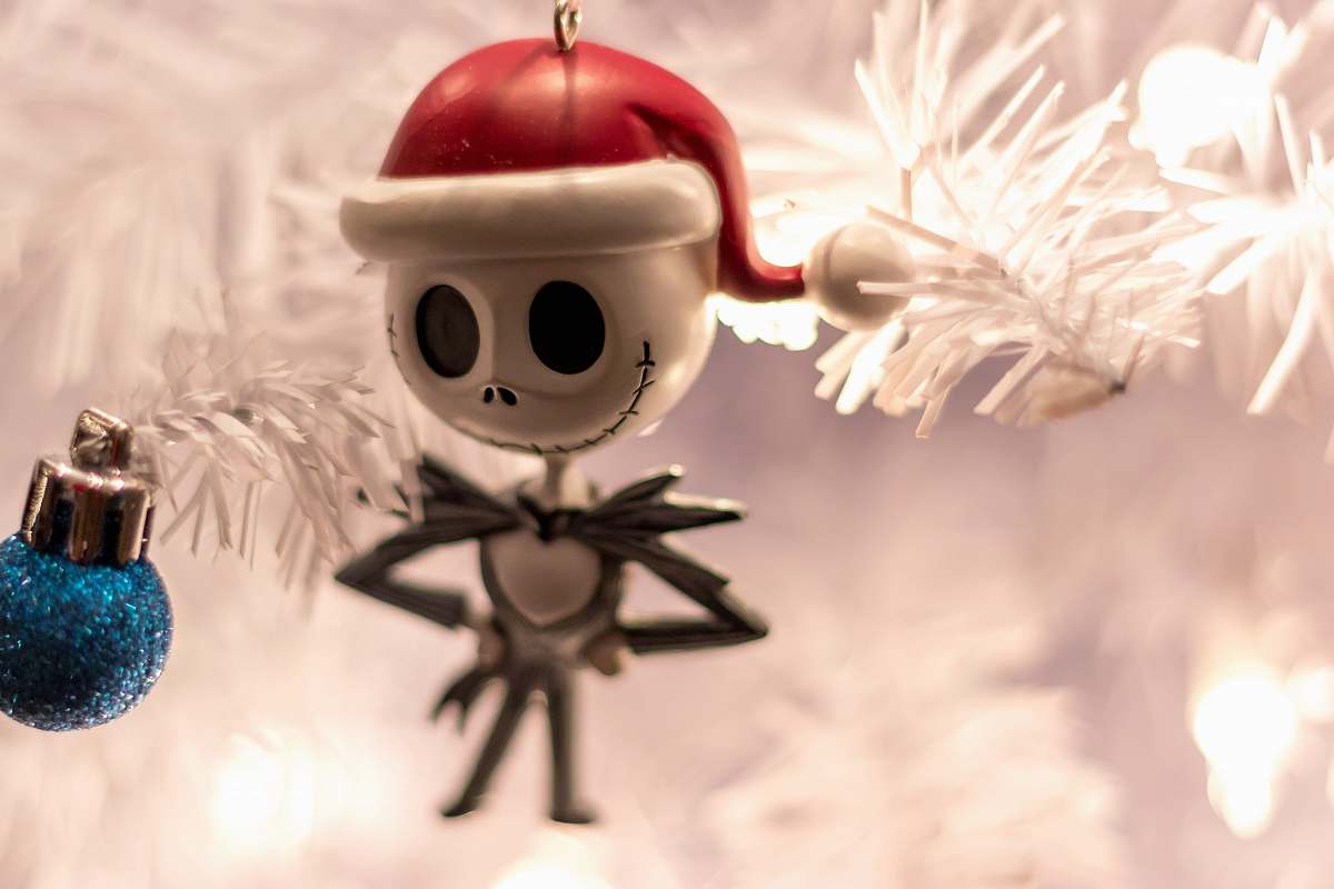 figurine Christmas ornaments santa