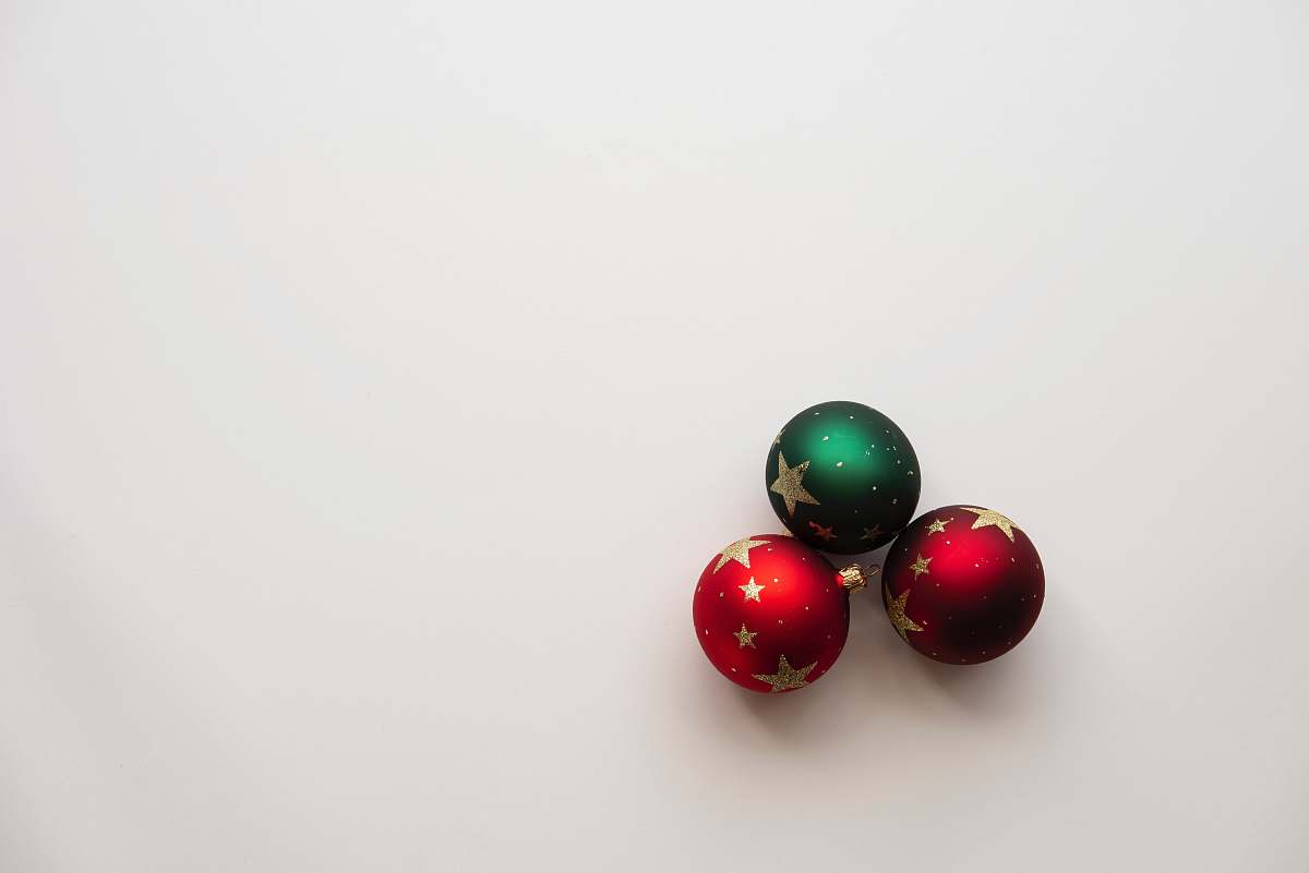 sphere red and green baubles ball