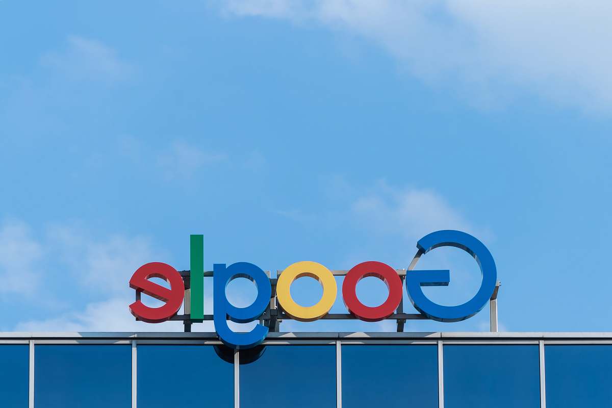 trademark Google sign wrocław