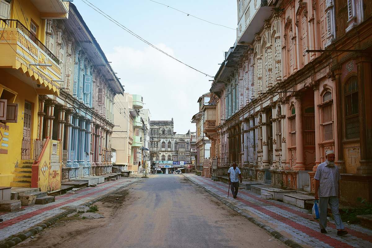 building colorful houses city