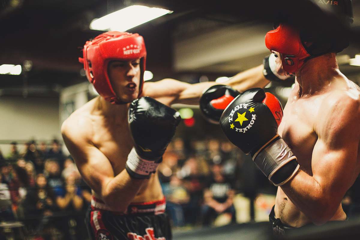 sports two man playing boxing boxing