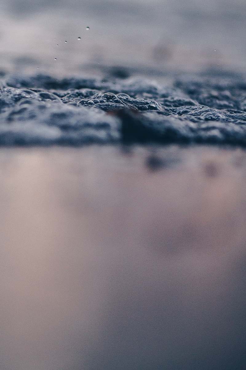 seafoam bubble water splash