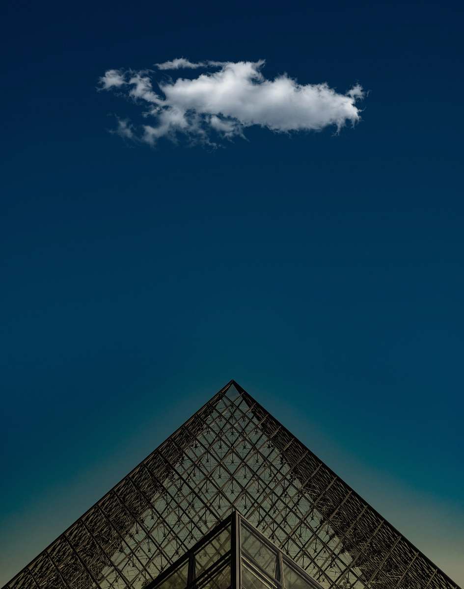 paris unicorn cloud formation sky