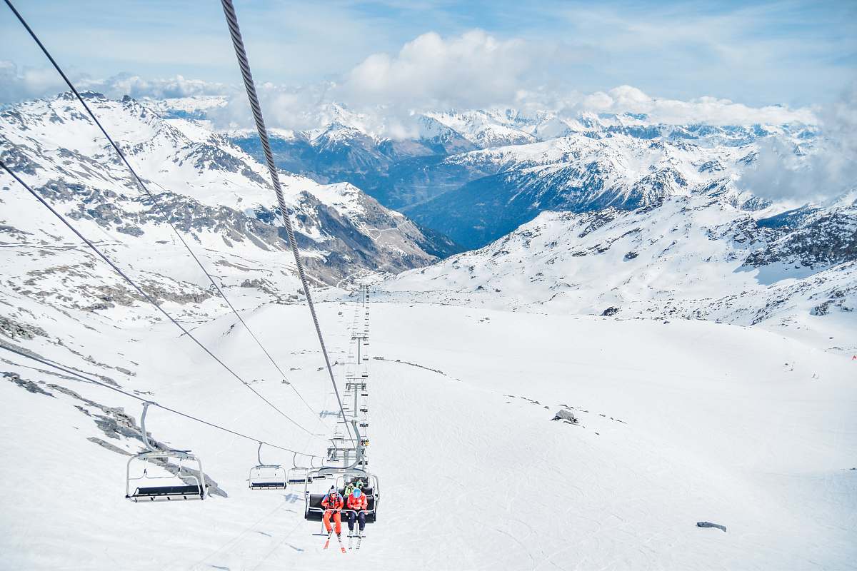 mountain snow mountains during daytime alps