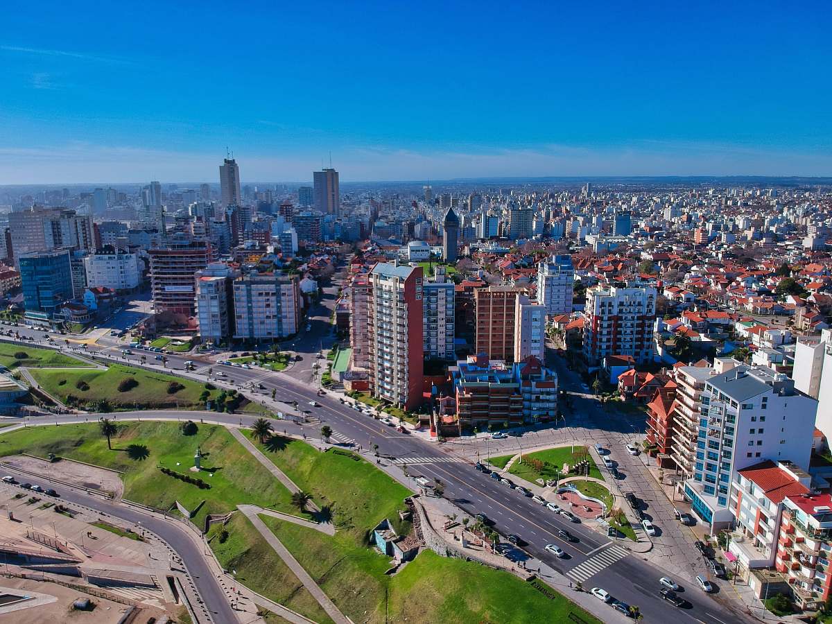 outdoors city skyline at daytime landscape