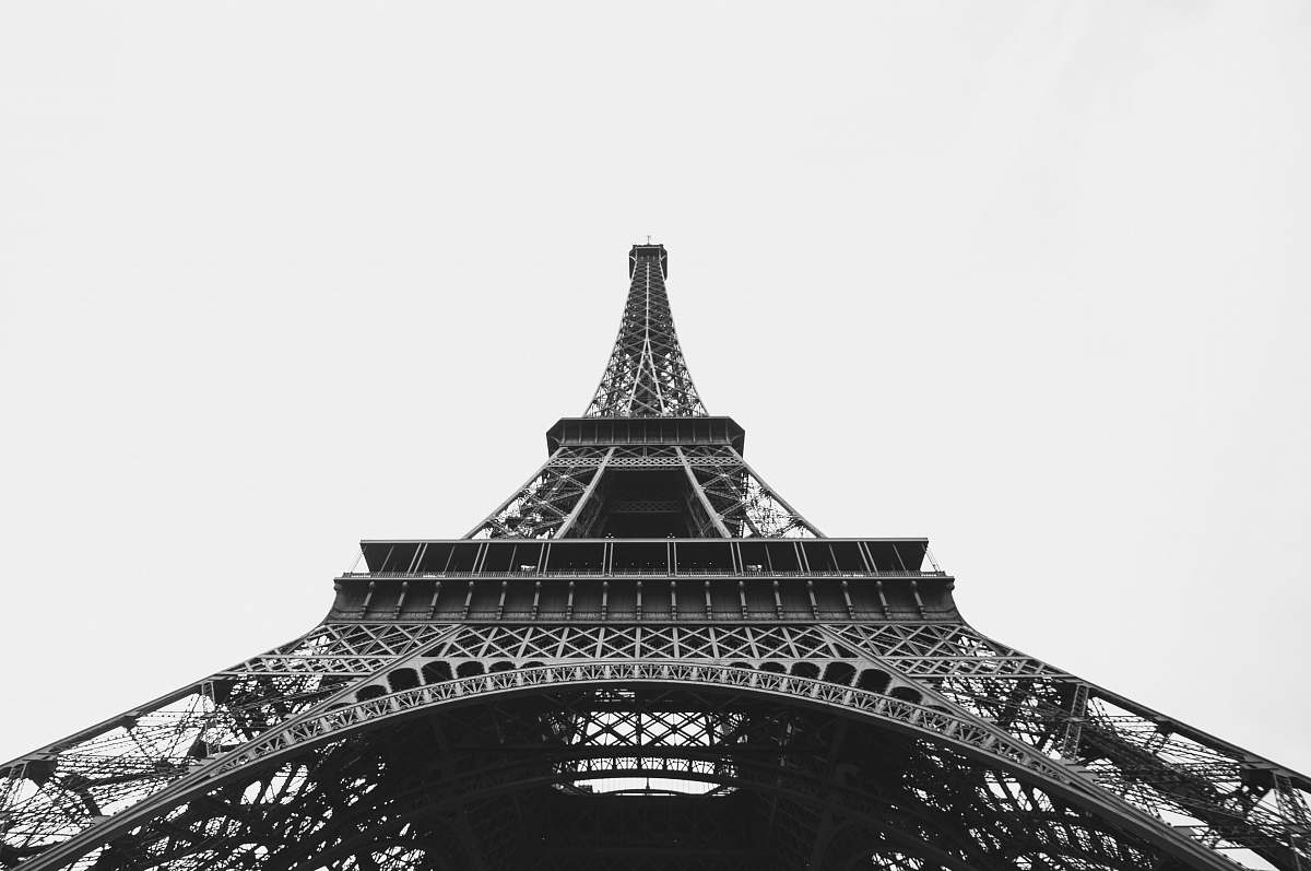 tower grayscale photography of Eiffel Tower in Paris black-and-white