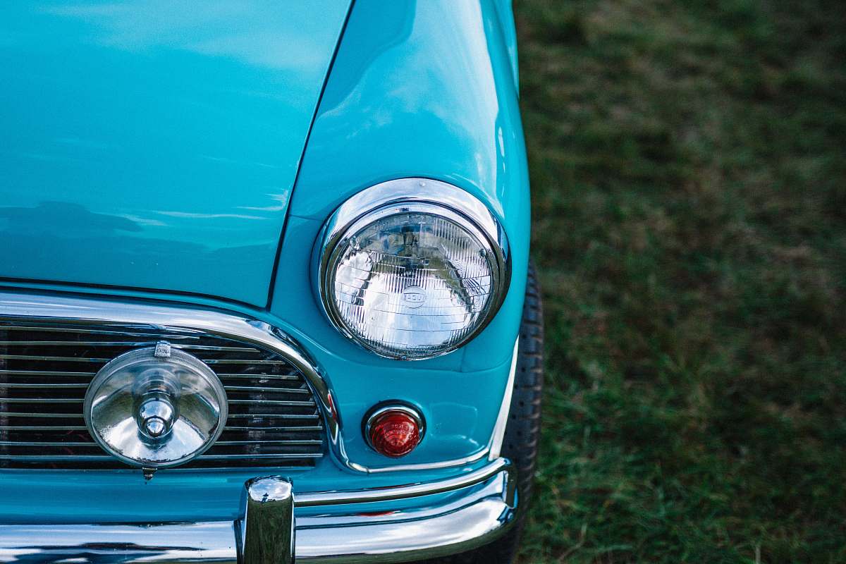 light photo of vehicle headlight vehicle
