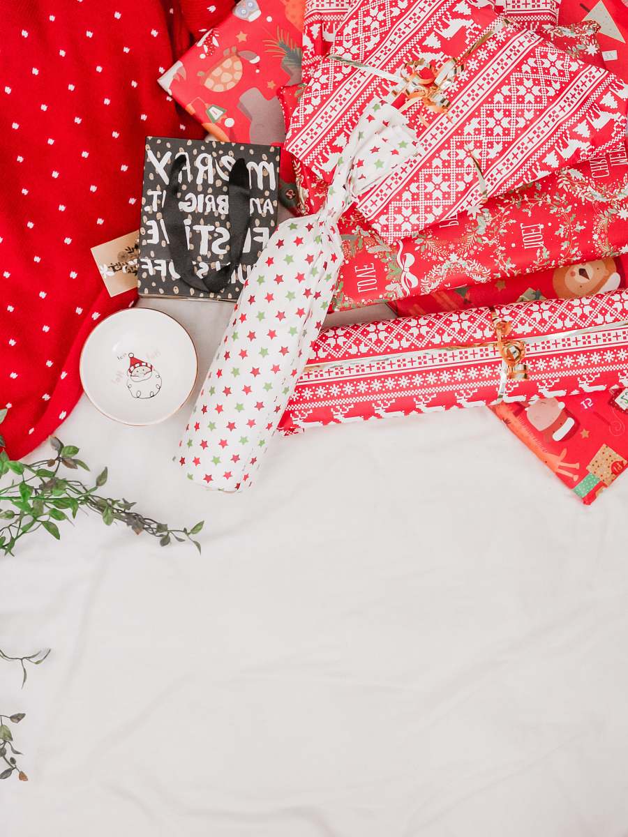 apparel red gift wrapped presents jeffreys bay