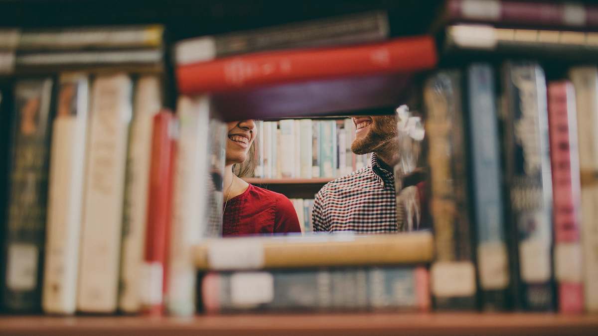 book arrange book on shelf love