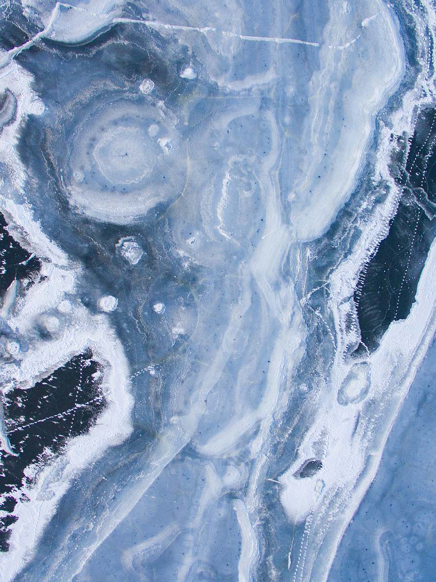 texture closeup photography of gray geode background
