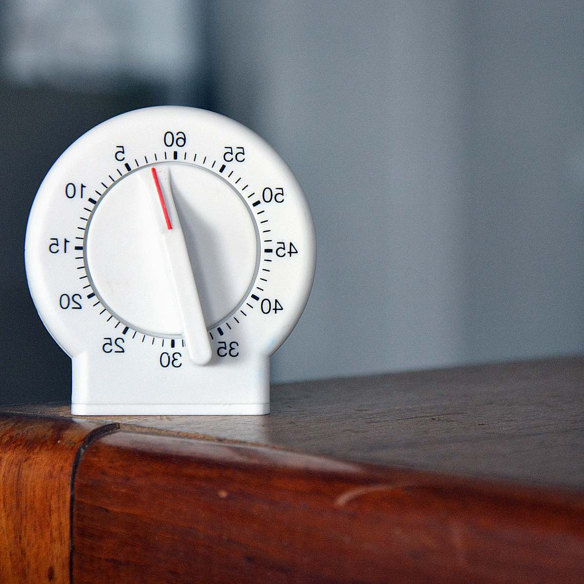 clock black and white analog egg timer table