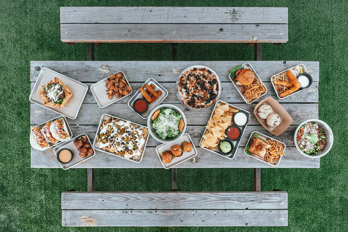 meal assorted-variant of food lot vacation