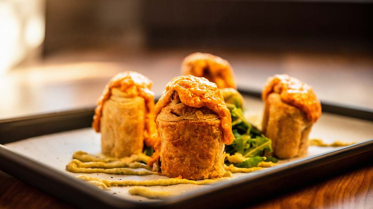 meal tray of pastry plant