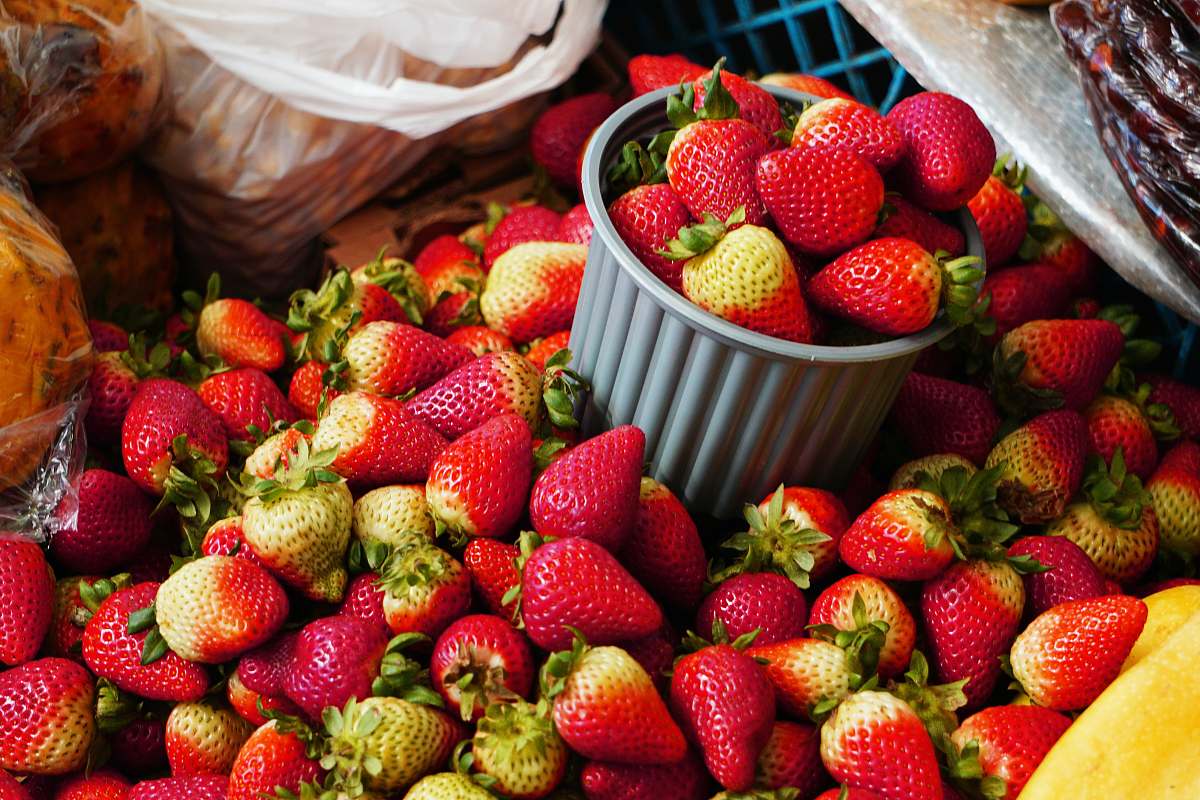 food strawberries in brown woven basket strawberry