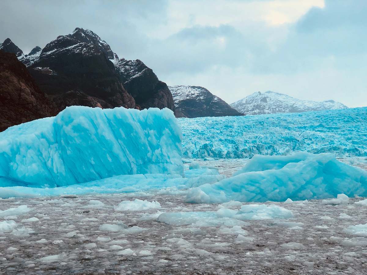 ice icebergs during day glacier