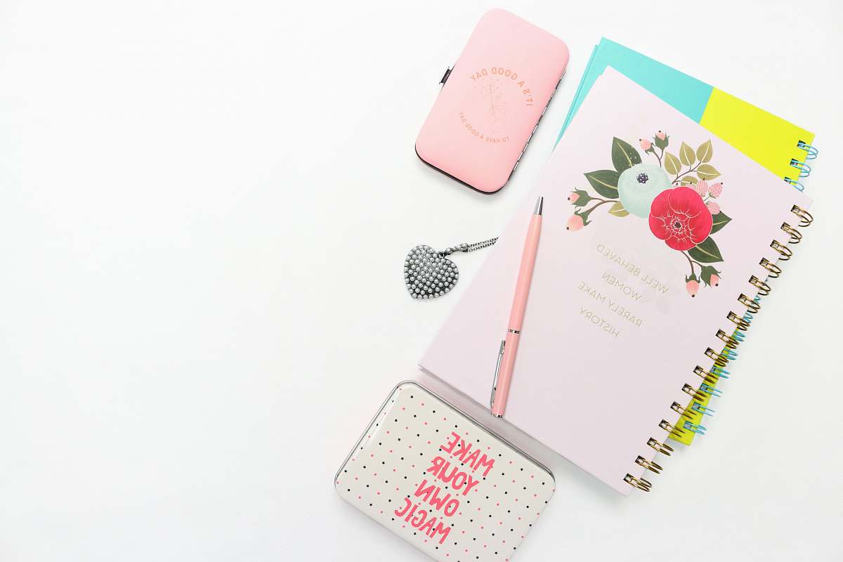 notebook pink notepad with metal cases pen