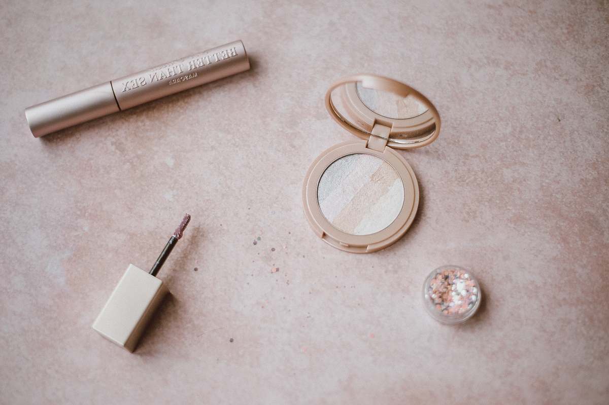 makeup foundation palette flatlay