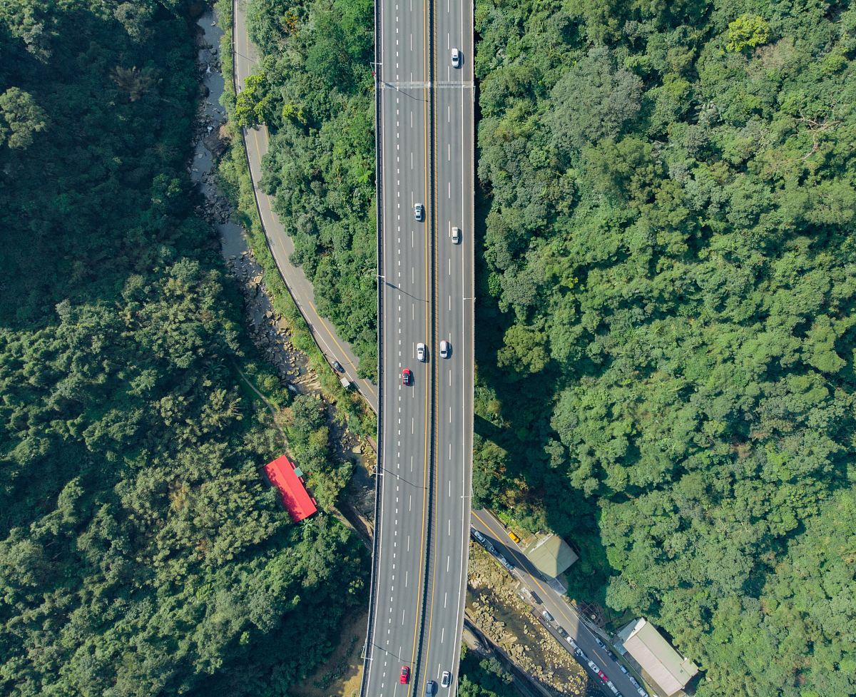 aerial view on highway during daytime