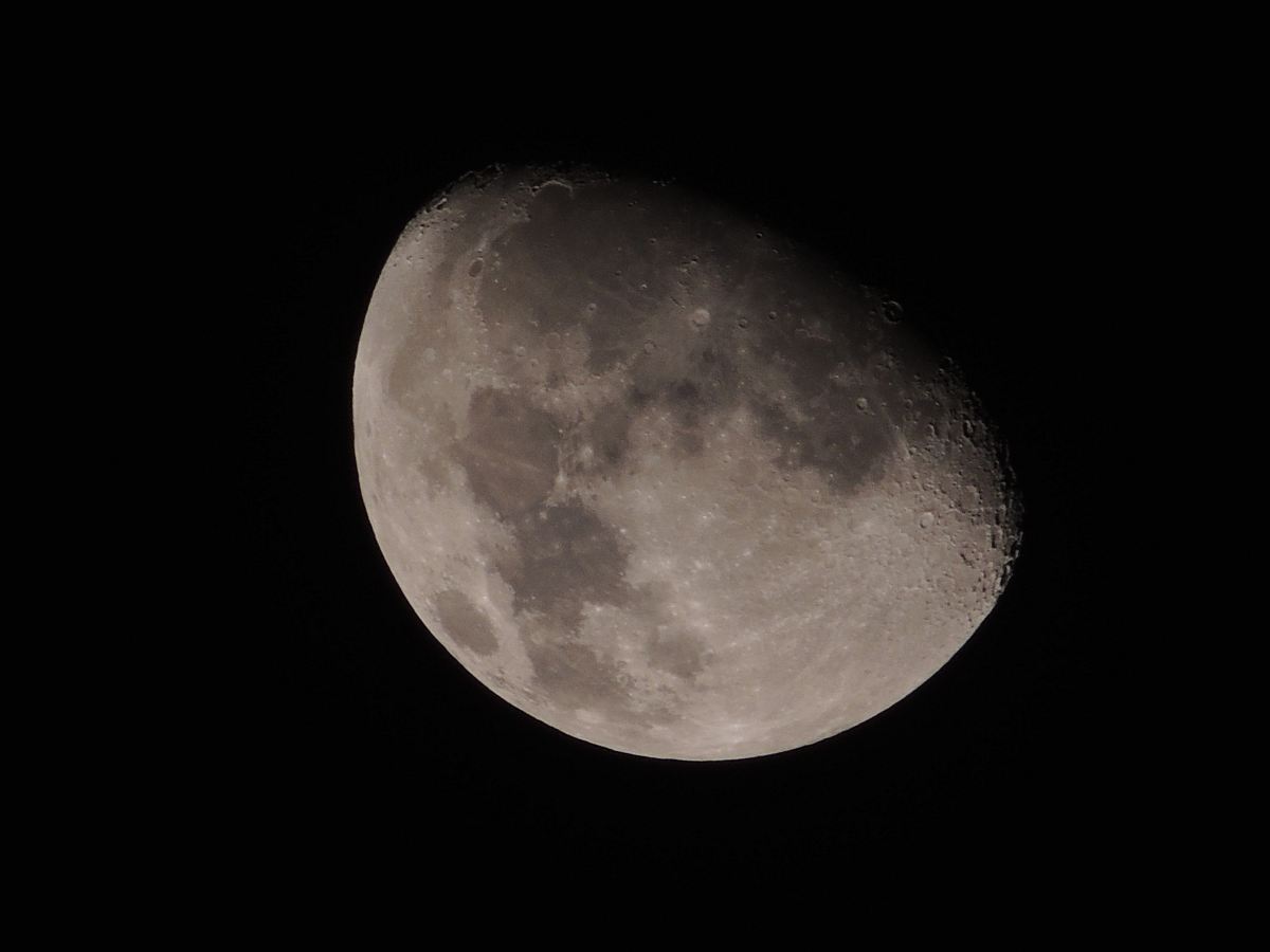 moon at night time