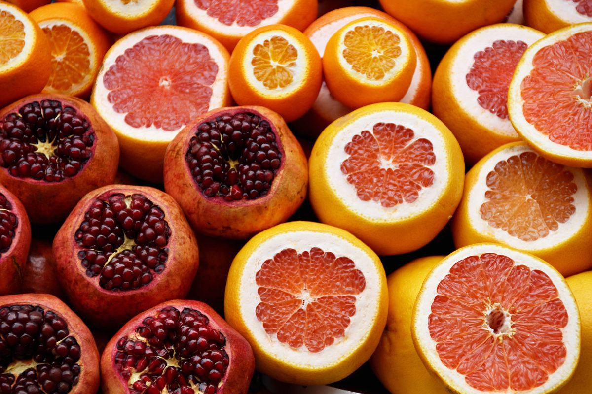 Pomegranate and orange fruits