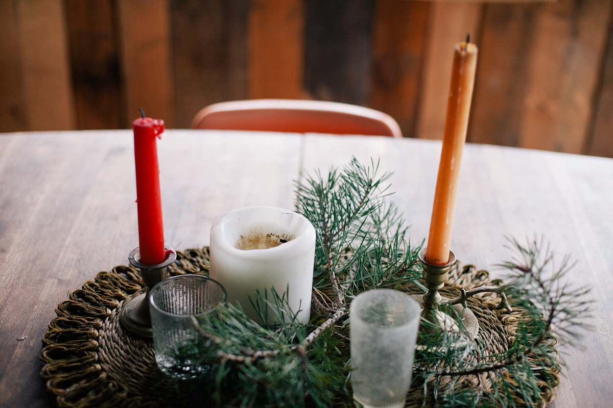 holiday shallow focus photography of candles candle