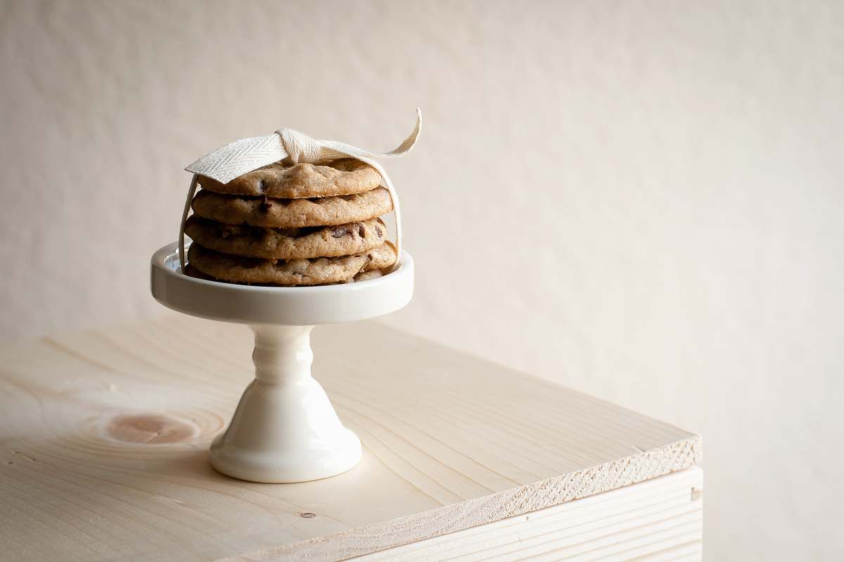 cookie cookies on white footed saucer cookies